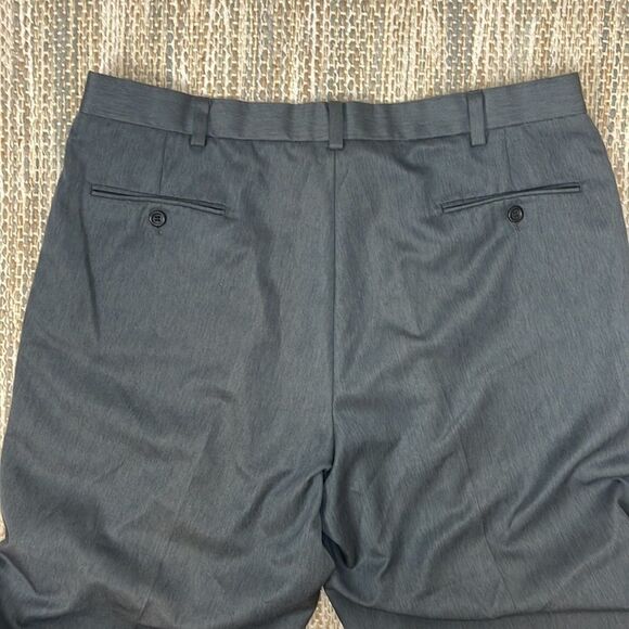 Dockers Premium Gray Pants - Picture 5 of 6